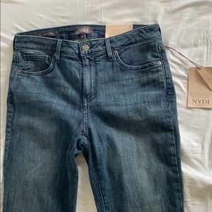 NWOT NYDJ SLIM JEANS LUPINE SHERI SLIM NEW